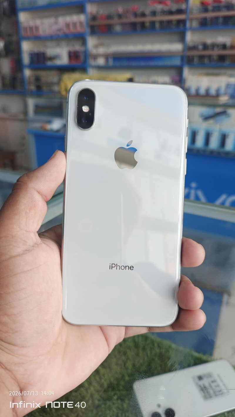 Apple iPhone X 0