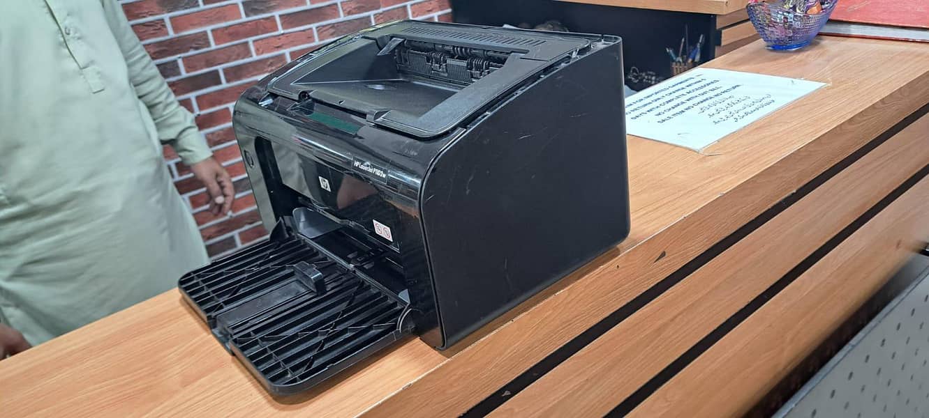 printer hp p1102w 0