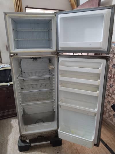 Refrigerator for sale