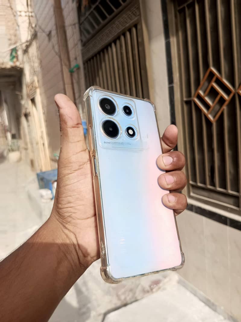 Infinix Note 30 1