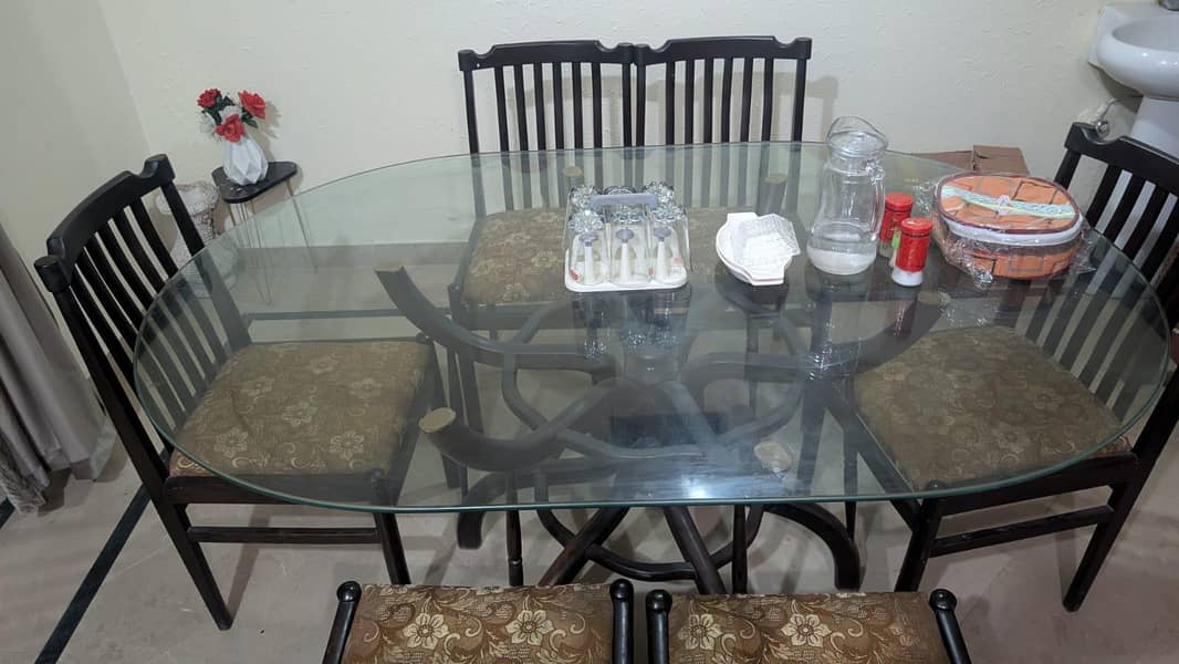 6 seater dining table 0