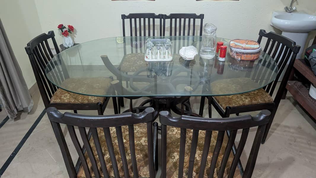 6 seater dining table 1