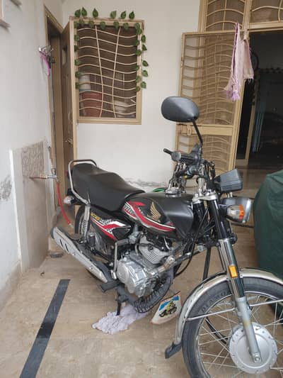 CG 125