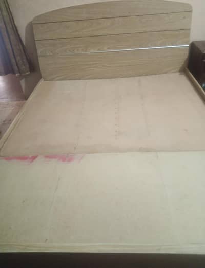 Urgent Sale Complete 4 Piece Wooden Bedroom Furniture Set