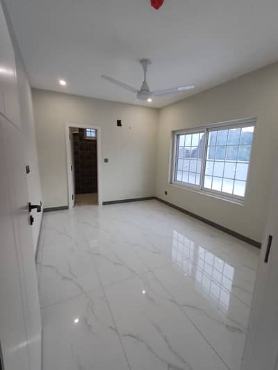 This Is Your Chance To Buy Penthouse In Bahria Enclave - Sector N