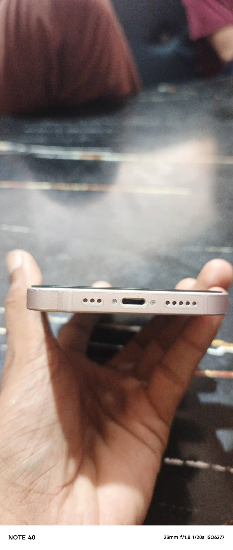 Apple iPhone 13 4