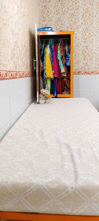 Luxury Bunk Bed with Wardrobes-triple bed - bunker bed 10/10 Condition