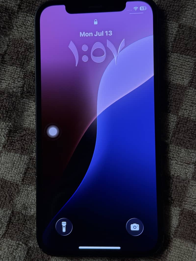 Apple iPhone 12 3