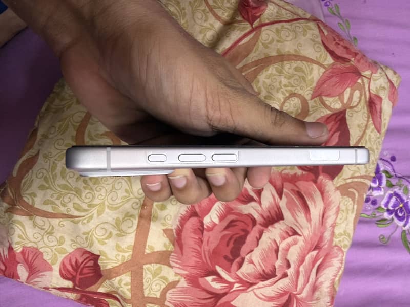 Apple iPhone 17 Pro 3