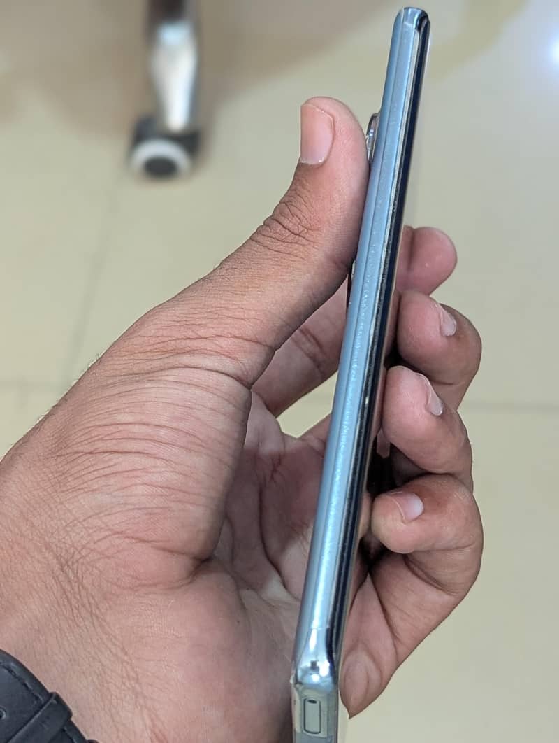 Infinix Zero 40 6