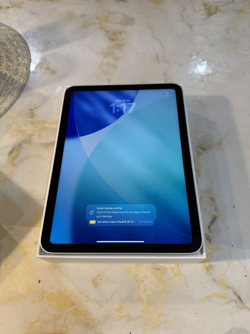 Ipad 16 A - 11th Generation 1