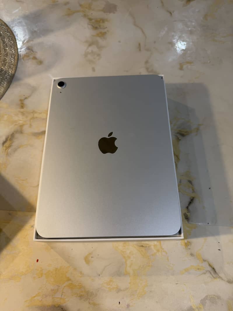 Ipad 16 A - 11th Generation 0
