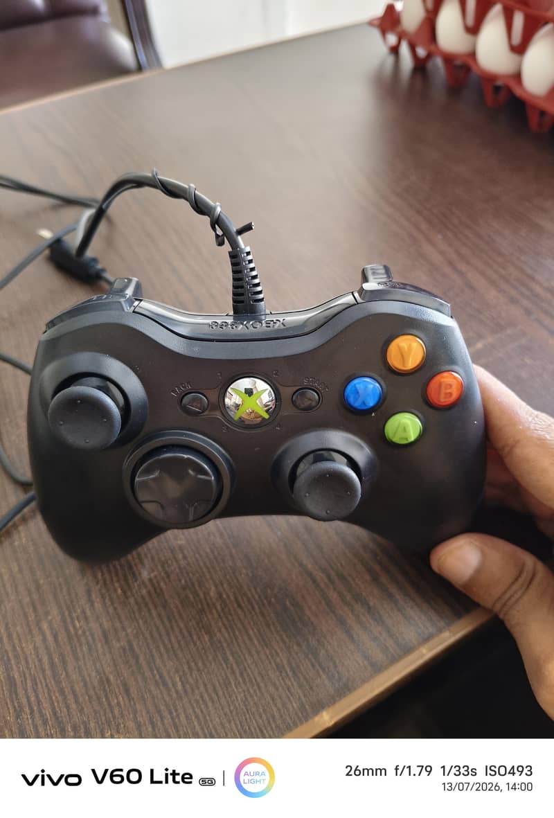 Xbox + window controller 8