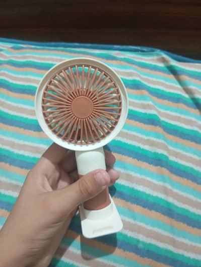 mini fan rechargeable battery  with charger cable