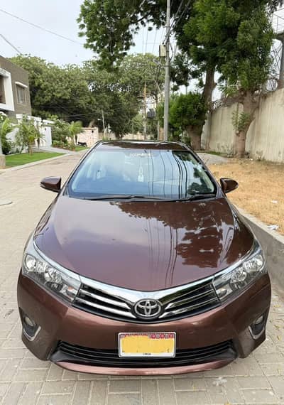 Toyota Corolla Altis 2016