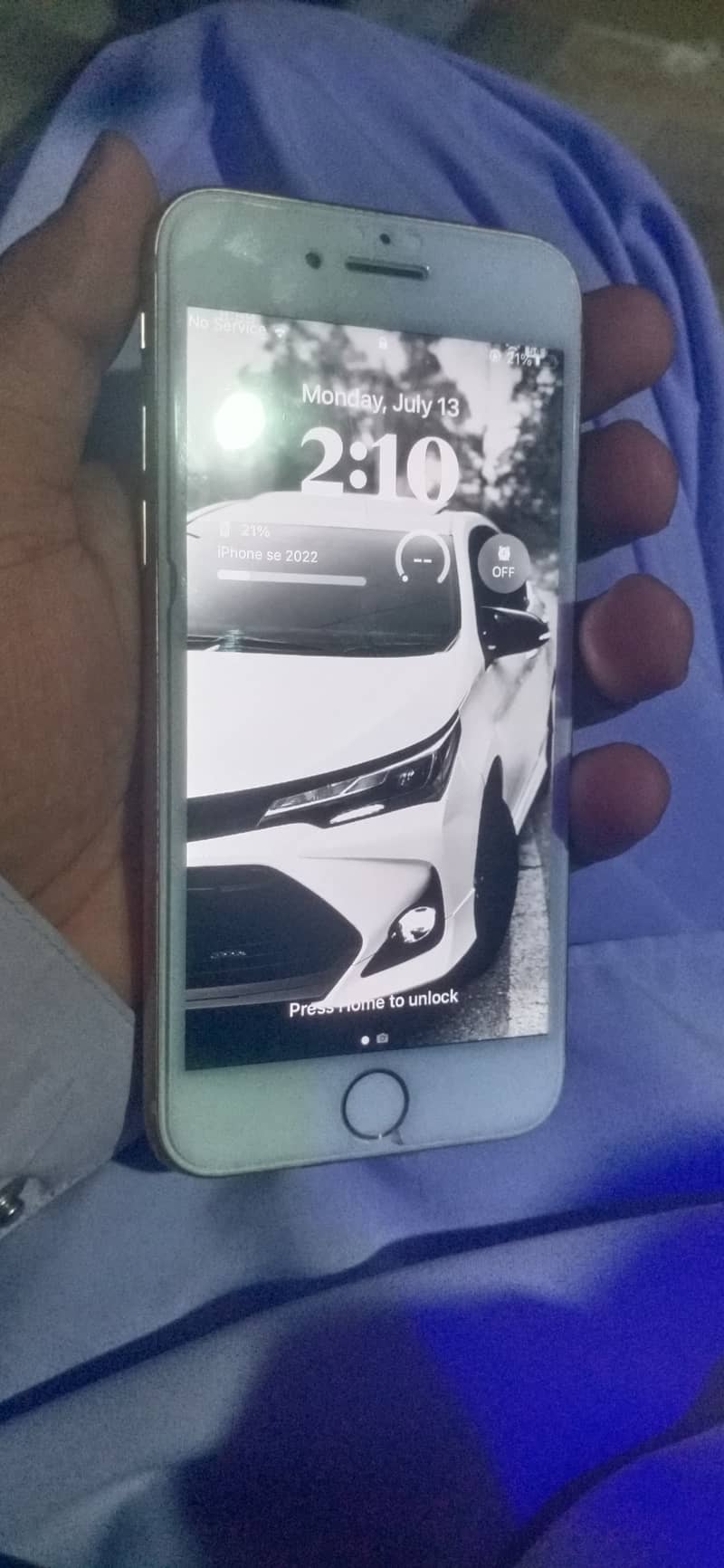 Apple iPhone 8 3