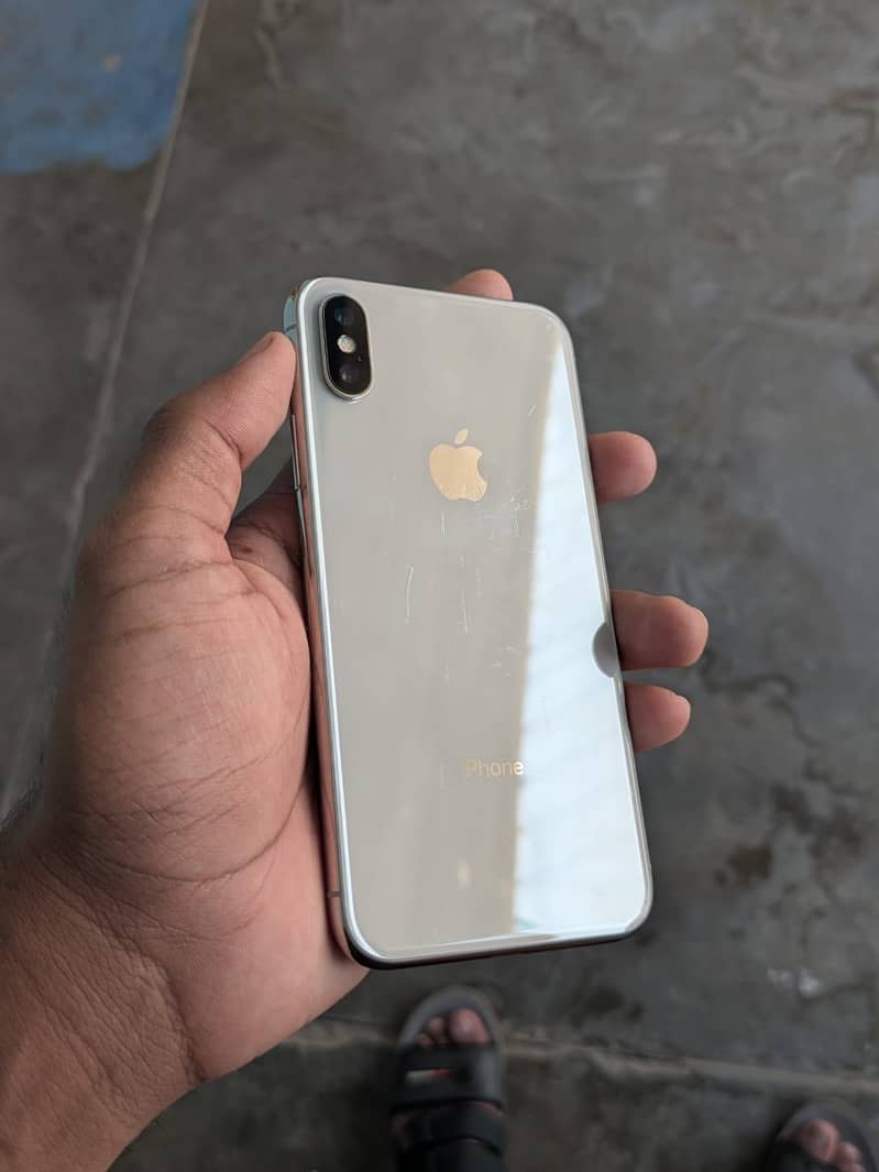 Apple iPhone X 0
