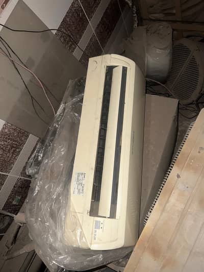 Mitsubishi Split Ac 1.5 ton