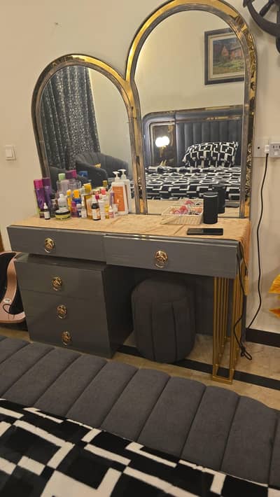 bedroom furniture