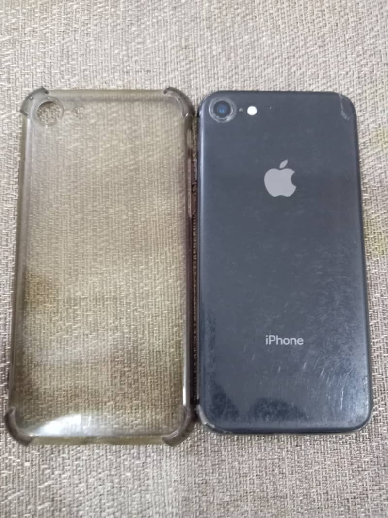 Apple iPhone 8 4