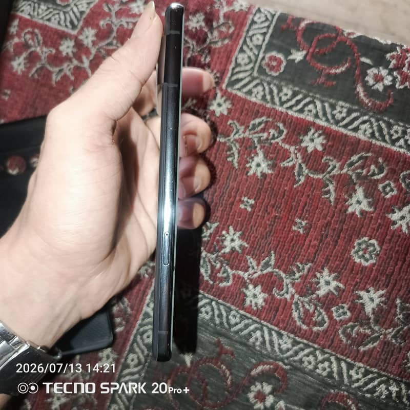 Google Pixel 7 Pro 4