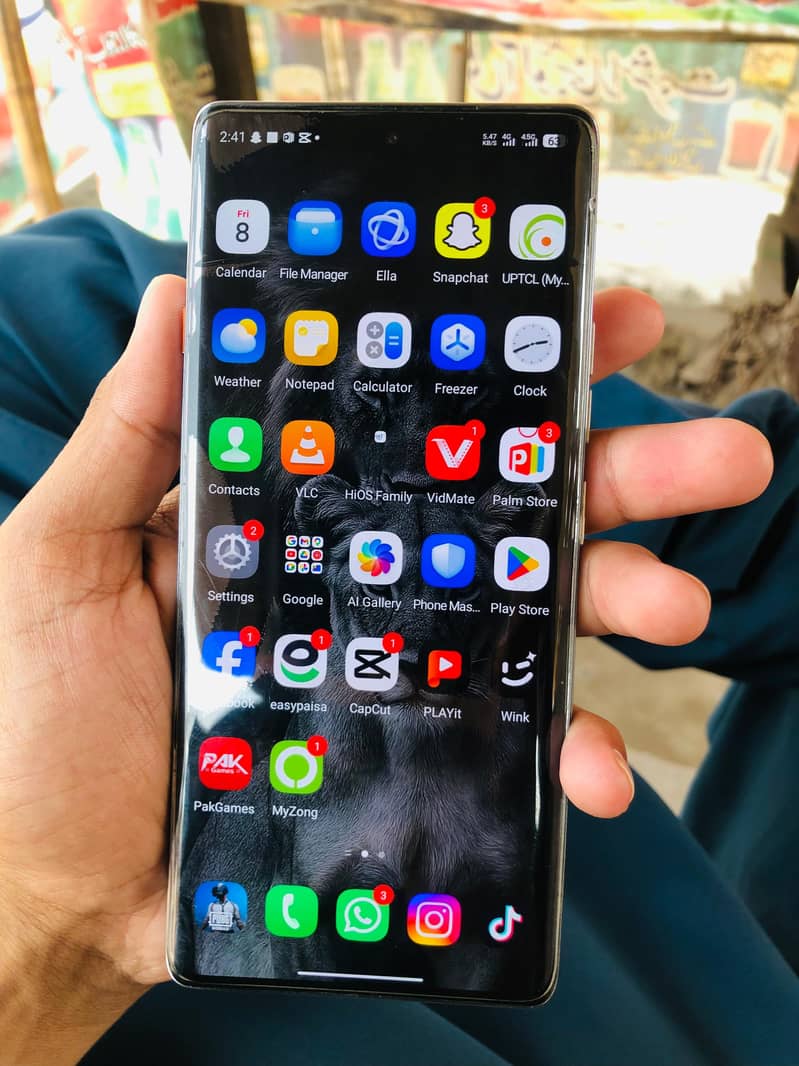 Tecno CAMON 40 Pro 6