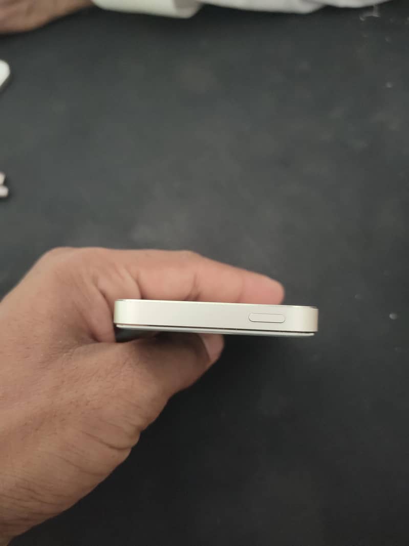 Apple iPhone 5s 1