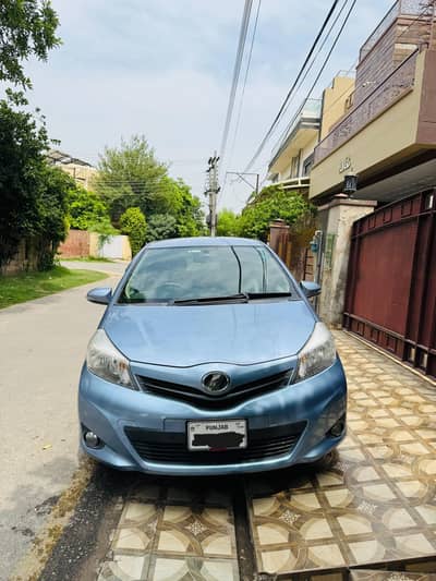 Toyota Vitz 2014