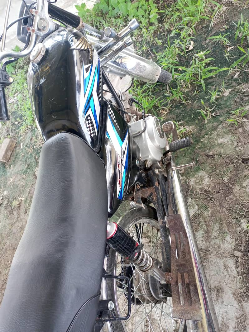 unted100cc 1