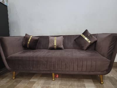 New Stylish 5 Seater Sofa For Sale