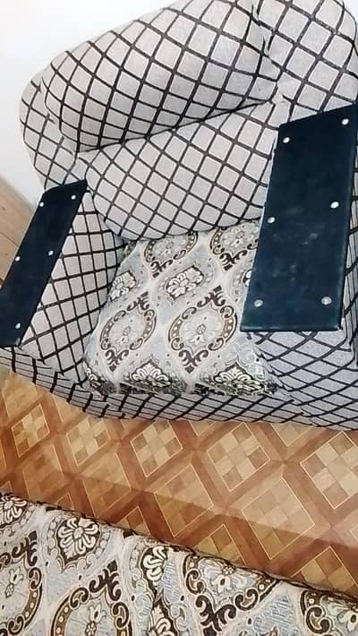 poshish sofa