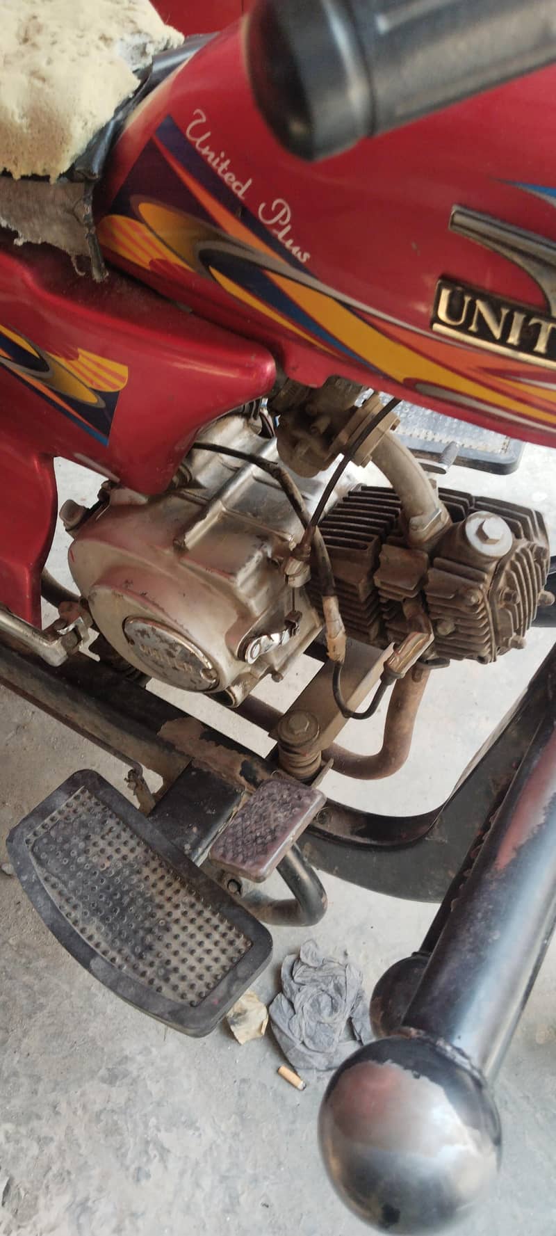 united loder 100 cc 1