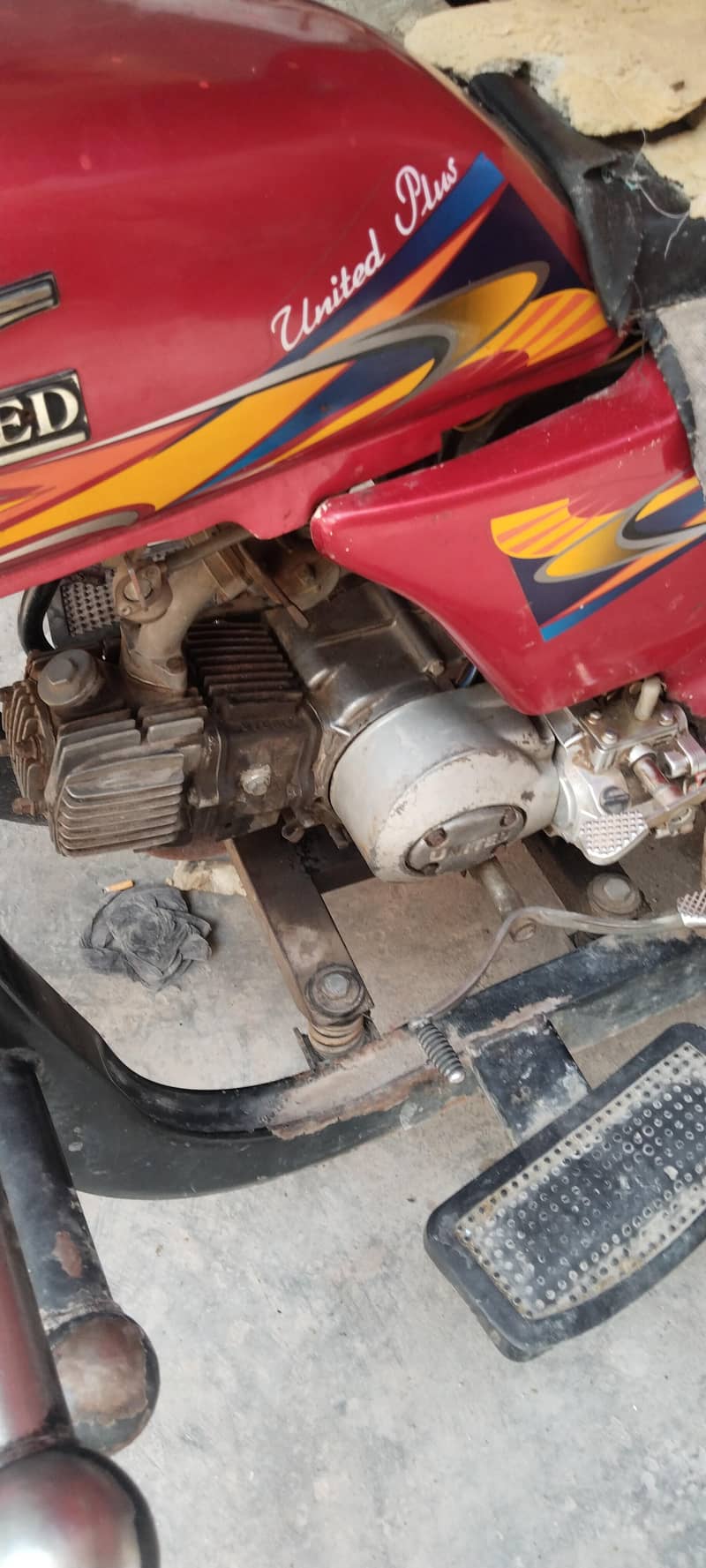 united loder 100 cc 2