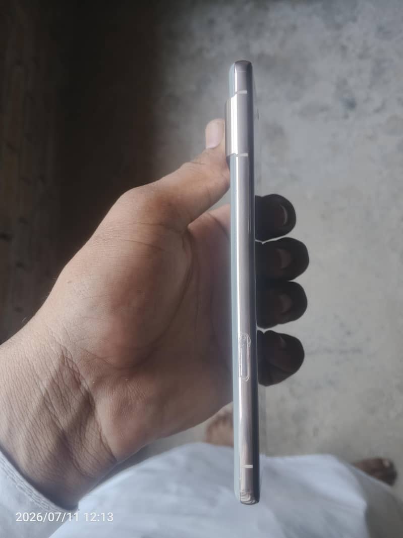 Google Pixel 7 Pro 4
