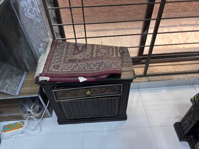 King-size bed in good condition with side tables and a dressing table.