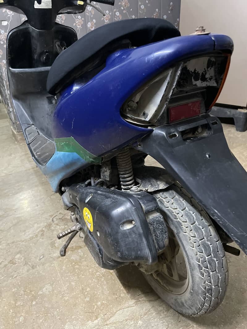 Scooty 1