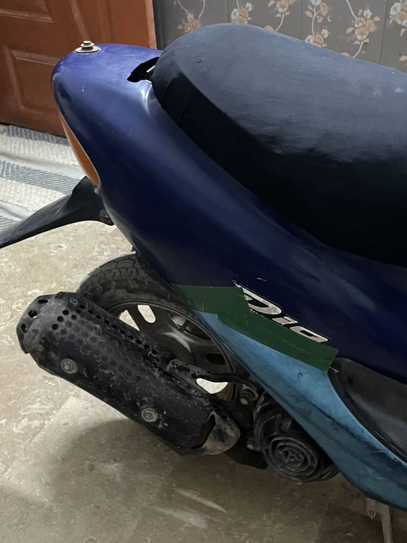 Scooty 5