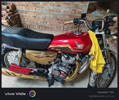Honda CBR 125 gold edition self start