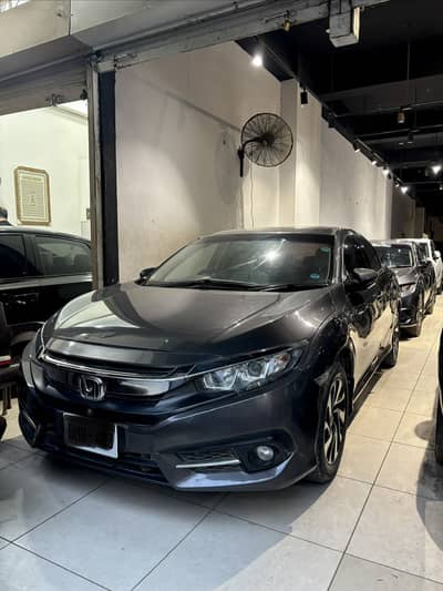 Honda Civic Oriel 1.8 2018
