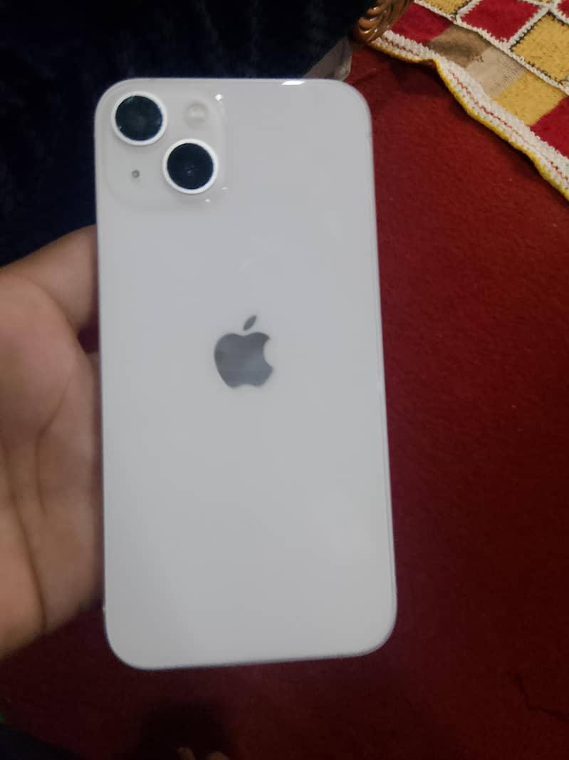 Apple iPhone 13 1