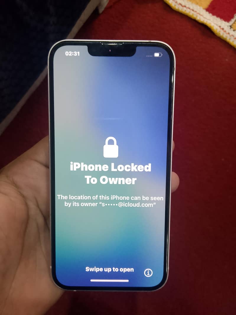 Apple iPhone 13 7