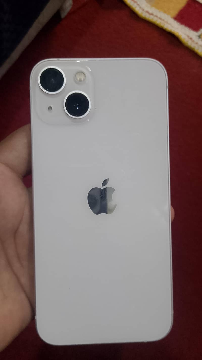 Apple iPhone 13 9