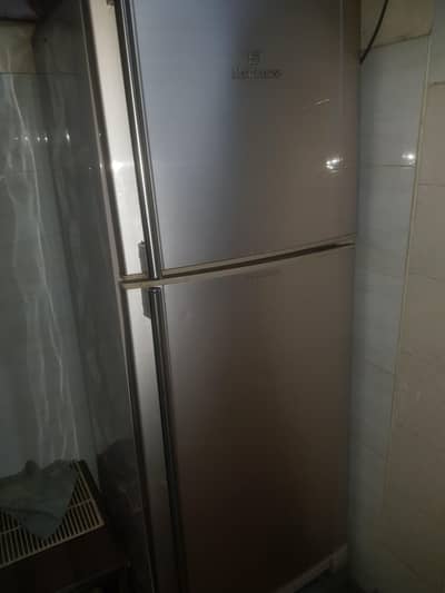 Dawlance refrigerator brand new cooling nehtreen hai koi fault nhi hai