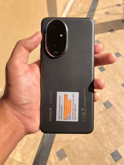 Honor 200