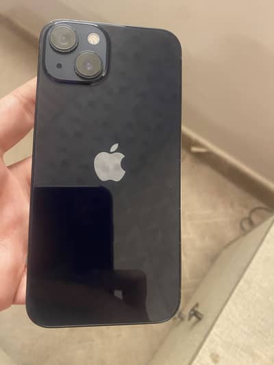 Apple iPhone 13