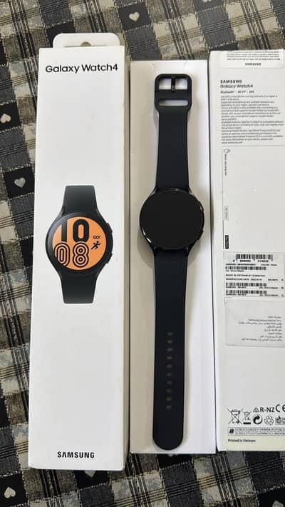 Samsung Galaxy Watch 4 44mm With Complete Box