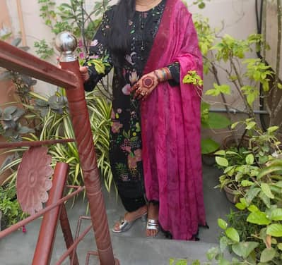 Brand New 3 Piece Lawn printed embroidery suit for sale