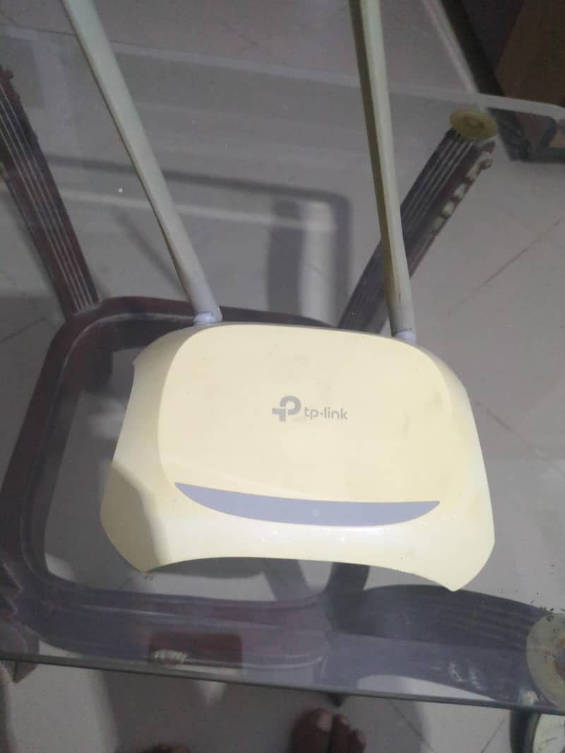 TP-Link router 0