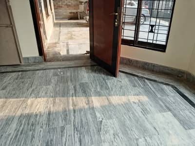 4 Marla Beautiful Lower Portion for rent