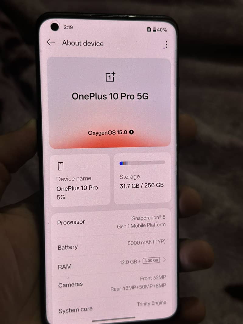 One Plus 10 Pro 4